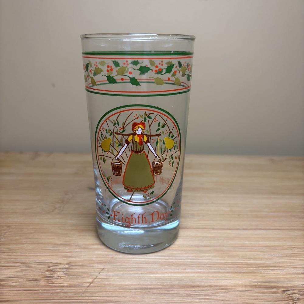Libbey 12 Days of Christmas Glass "Eight Maids A-Milking" 8th Day Drinkware VTG